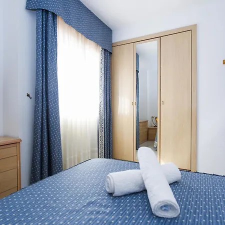Apartamento Albeniz Atic La Pineda